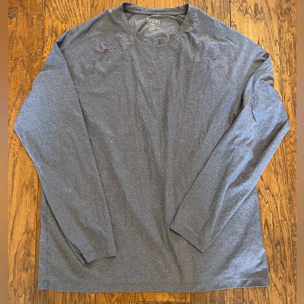 Rhone Reign Shirt Mens Size XL Long Sleeve Performance Blend Tee Blue Active